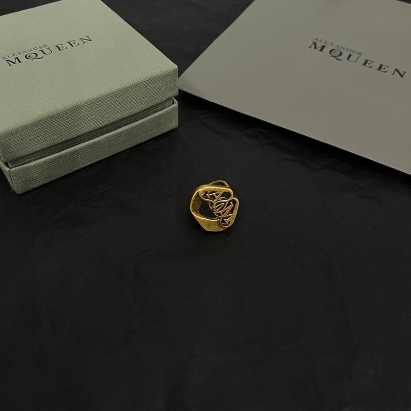 McQueen ring 05lyx2 (1)